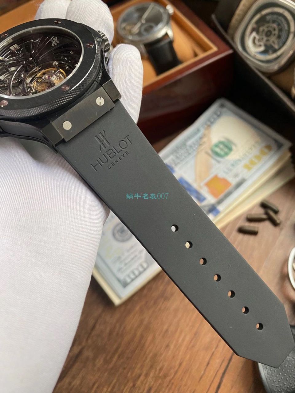 【视频评测顶级复刻手表最靠谱的商家】宇舶陀飞轮304.TX.1170.LR 不同版本对比视频 / YB112