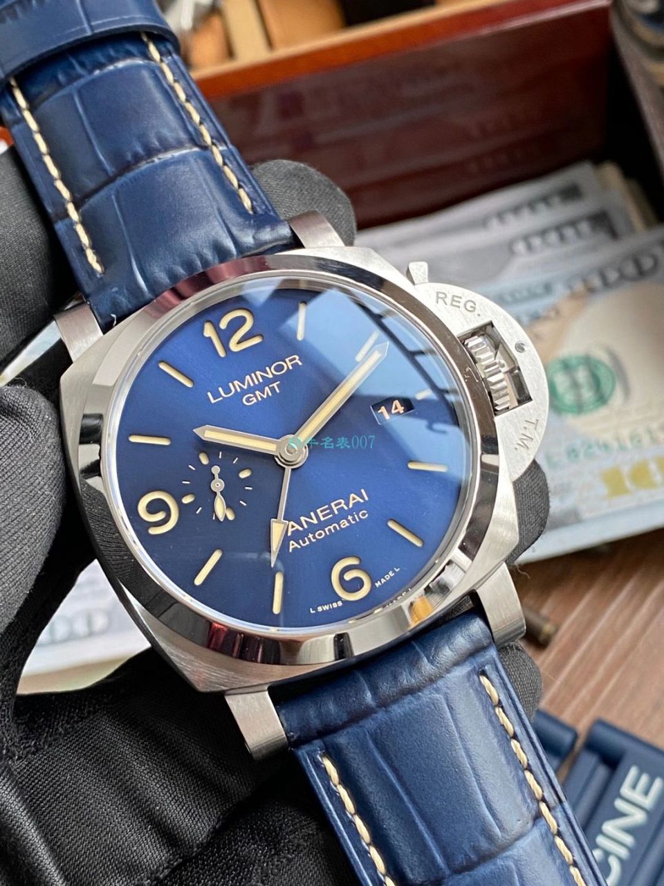 VS厂沛纳海1比1顶级复刻高仿手表GMT两地时PAM01033腕表 / VSPAM01033