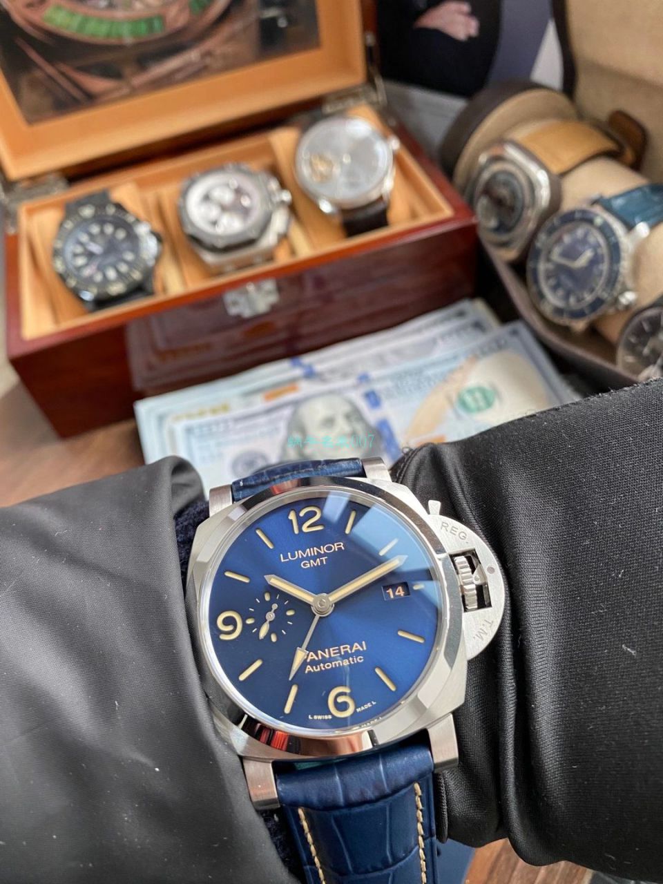 VS厂沛纳海1比1顶级复刻高仿手表GMT两地时PAM01033腕表 / VSPAM01033