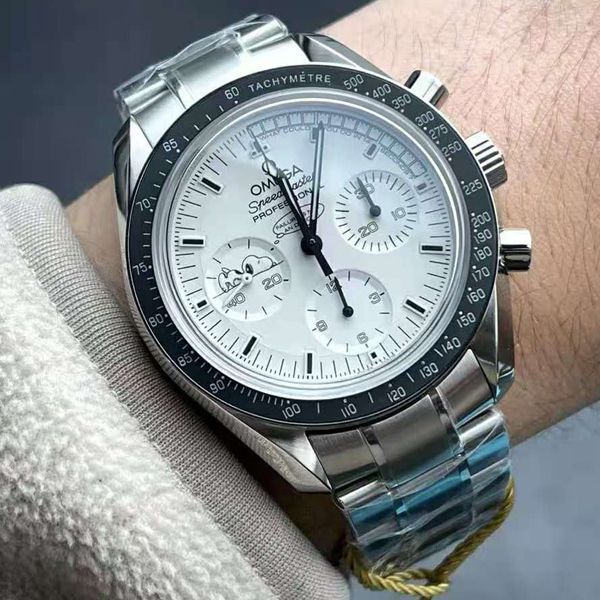 OM厂欧米茄超霸史努比一比一超A精仿手表311.32.42.30.04.003腕表