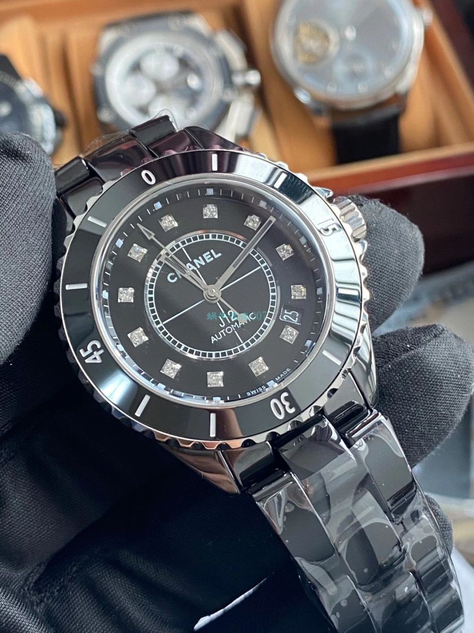 KOR厂香奈儿J12系列1比1顶级高仿手表女装机械H5702腕表 