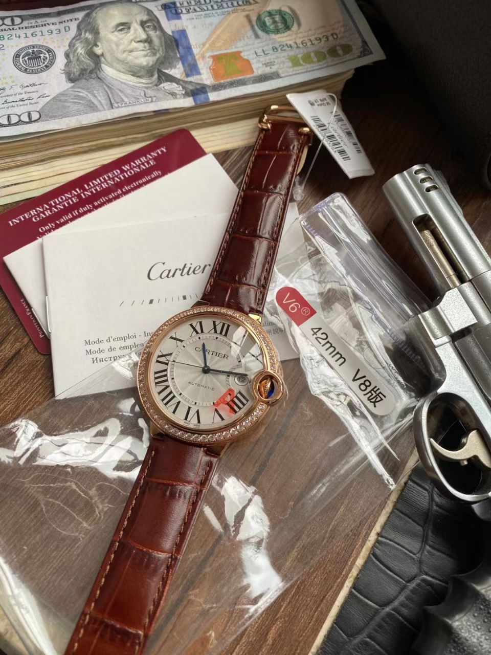 V6厂卡地亚蓝气球男装42毫米WJBB0035超A高仿手表 / K327