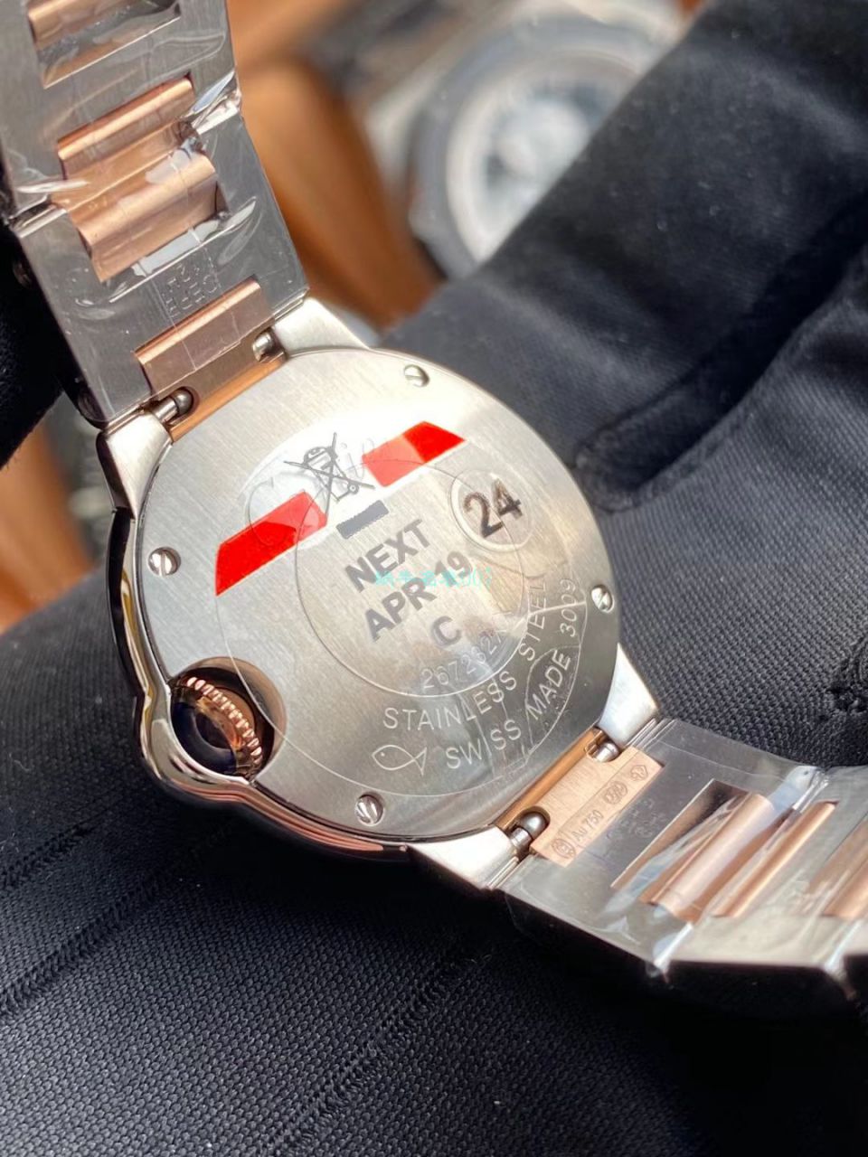 V6厂卡地亚蓝气球28毫米女装复刻高仿W6920034腕表 / K331