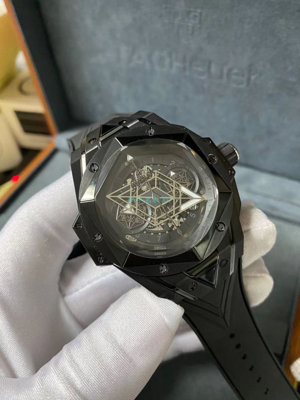 HB厂宇舶刺青二代一比一顶级高精仿手表418.CX.1114.RX.MXM20腕表 