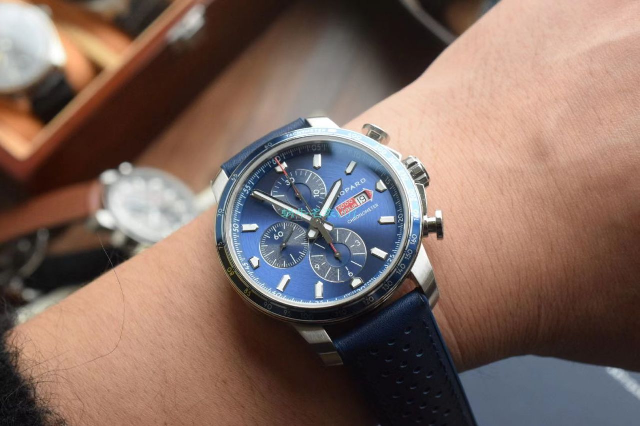 V7厂萧邦MILLE MIGLIA GTS AZZURRO 顶级复刻高仿168571-3007蓝面古董赛车主题腕表 