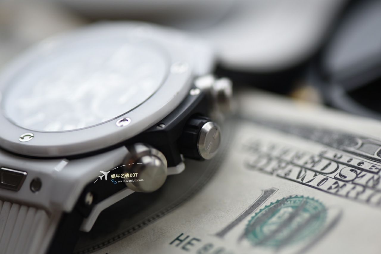 视频评测ZF顶级复刻高仿彩面陶瓷宇舶系列441.HX.1170.RX，441.CY.471Y.RX腕表 