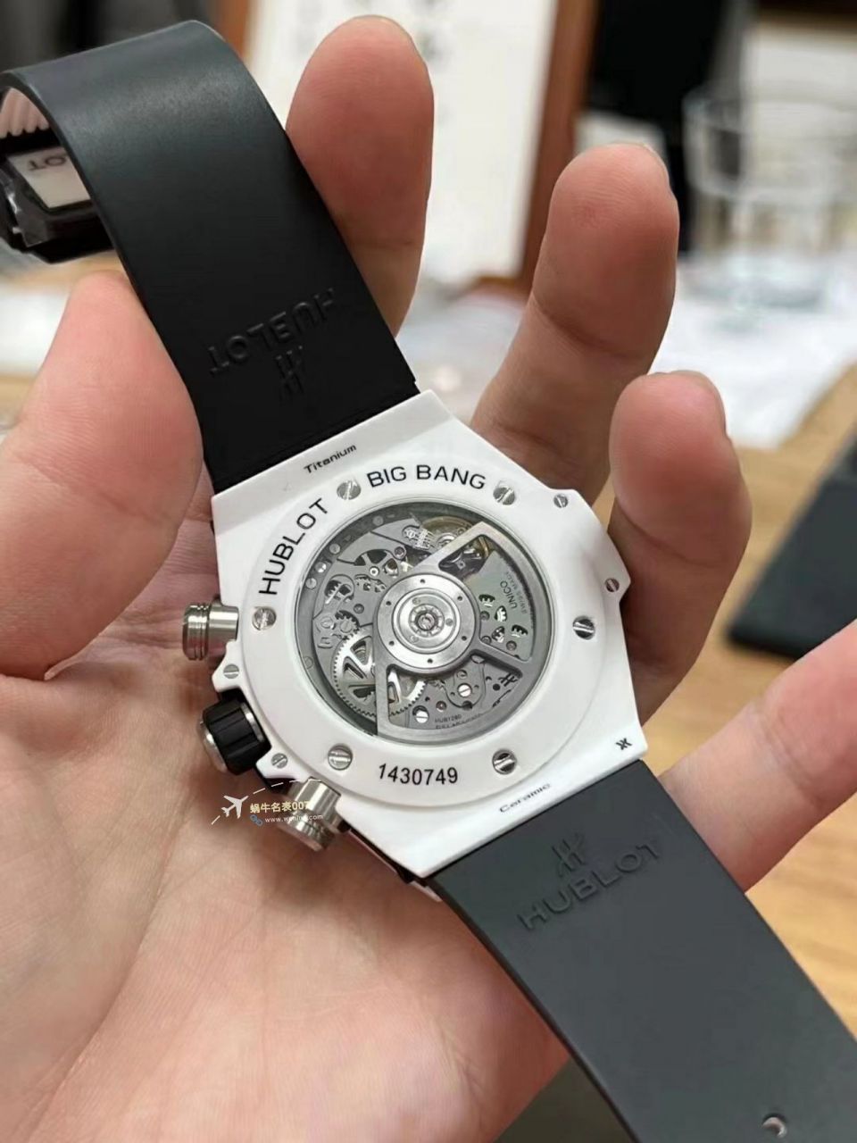 视频评测ZF顶级复刻高仿彩面陶瓷宇舶系列441.HX.1170.RX，441.CY.471Y.RX腕表 