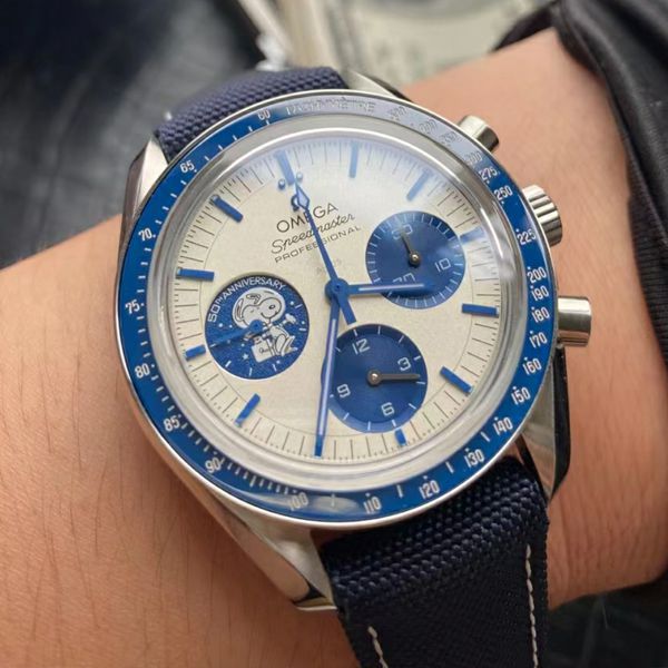 视频评测OS欧米茄超霸系列复刻高仿310.32.42.50.02.001腕表(史努比奖”50周年纪念腕表)