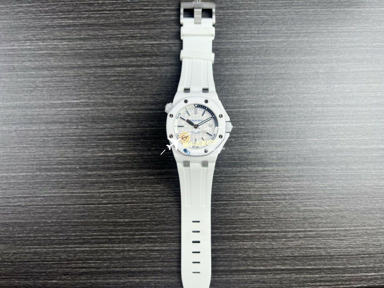 APS厂一比一复刻手表爱彼皇家橡树离岸型15707CB.OO.A010CA.01和15707CE.OO.A002CA.01 / AP227