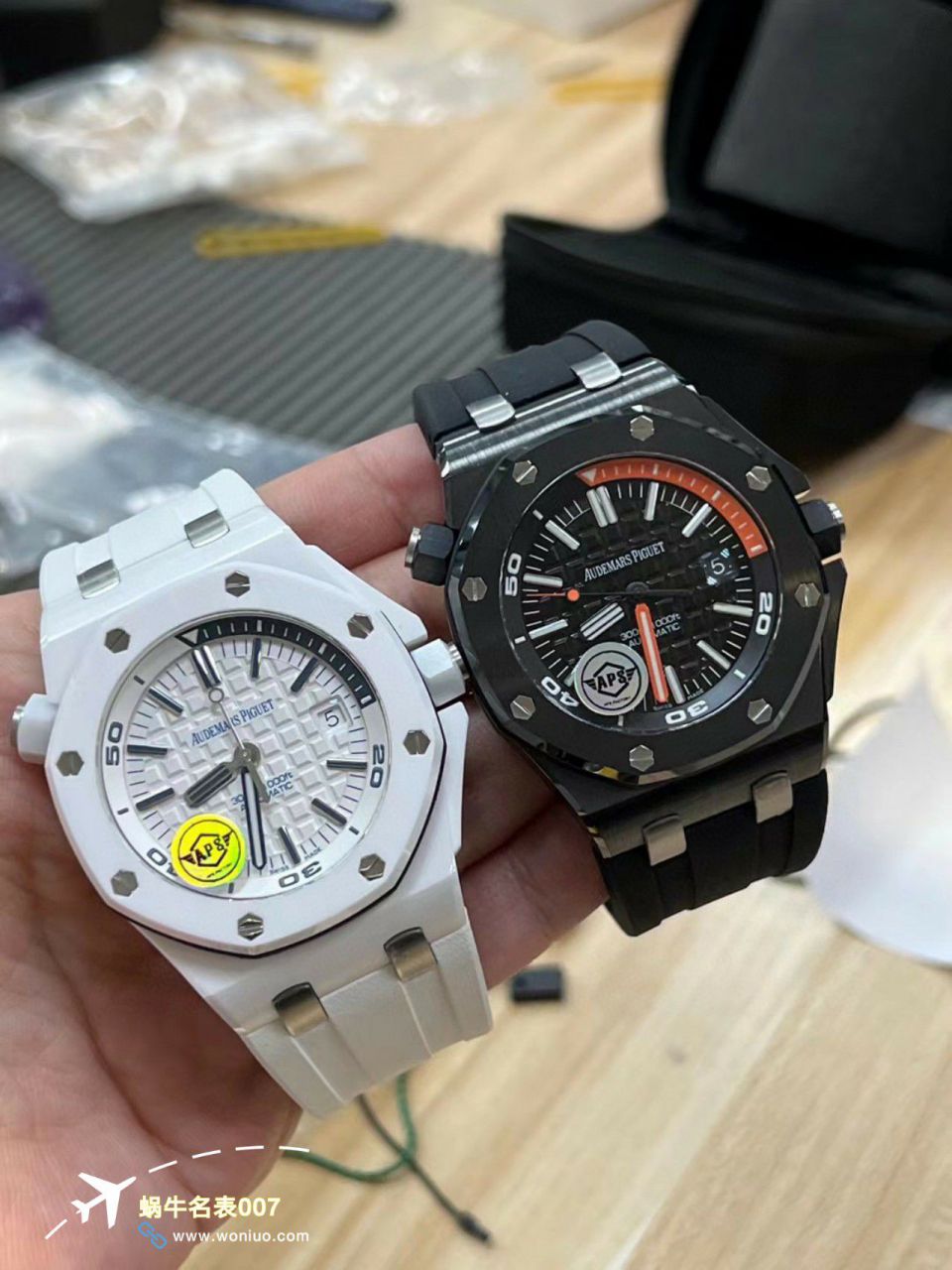 APS厂一比一复刻手表爱彼皇家橡树离岸型15707CB.OO.A010CA.01和15707CE.OO.A002CA.01 / AP227