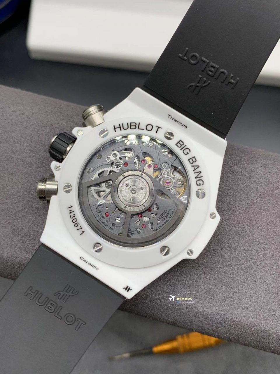 视频评测ZF顶级复刻高仿彩面陶瓷宇舶系列441.HX.1170.RX，441.CY.471Y.RX腕表 