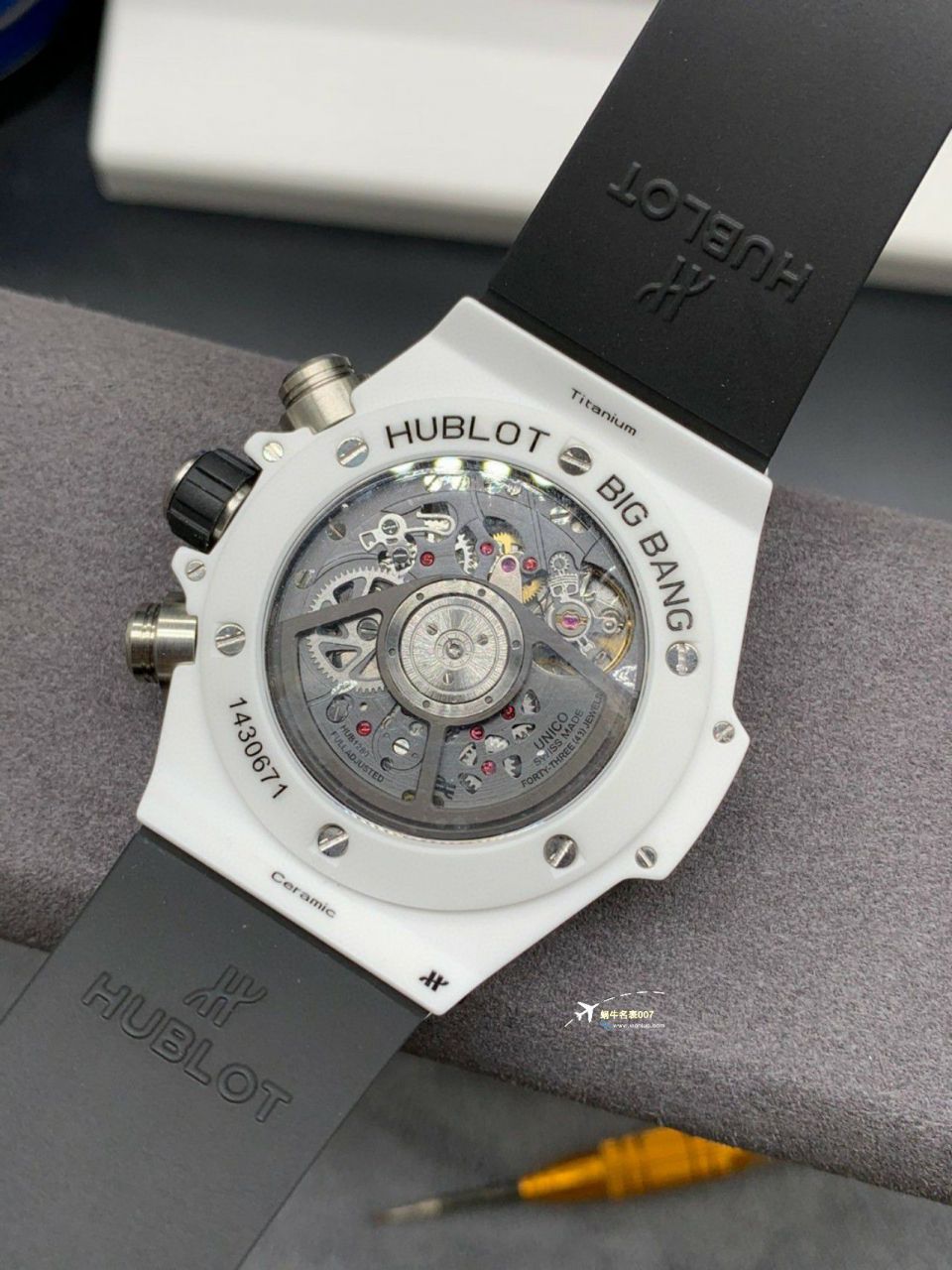 视频评测ZF顶级复刻高仿彩面陶瓷宇舶系列441.HX.1170.RX，441.CY.471Y.RX腕表 