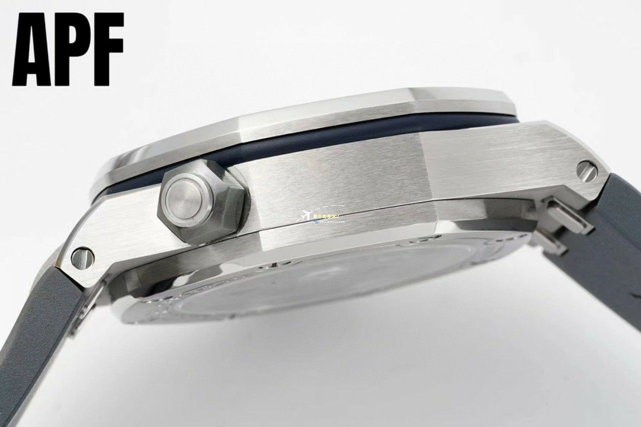 APF厂一比一顶级复刻高仿手表爱彼皇家橡树离岸型15720ST.OO.A027CA.01四颜面腕表 / AP230
