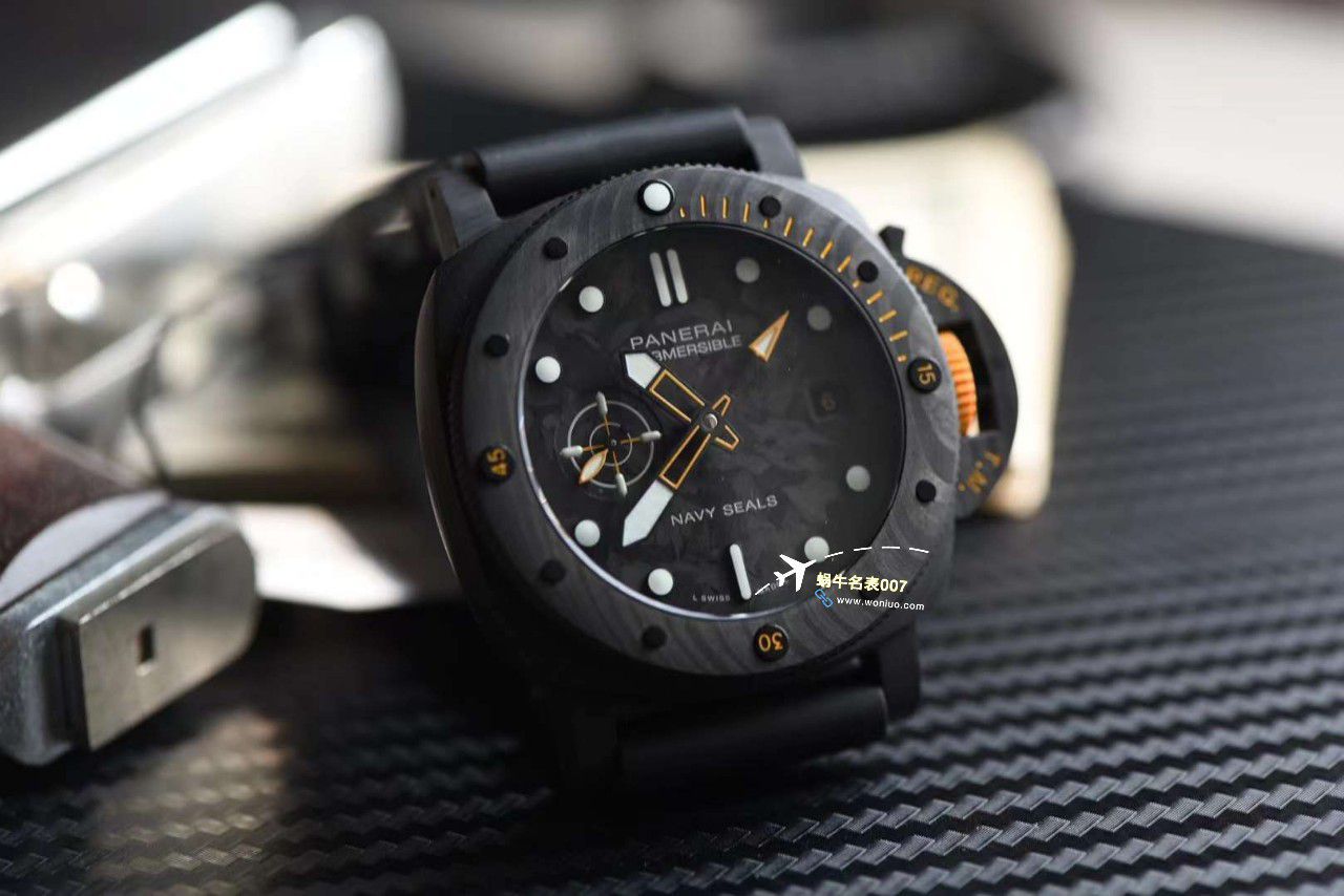 VS厂一比一顶级复刻高仿手表沛纳海PAM01324、PAM1324全碳纤维 / VSPAM01324