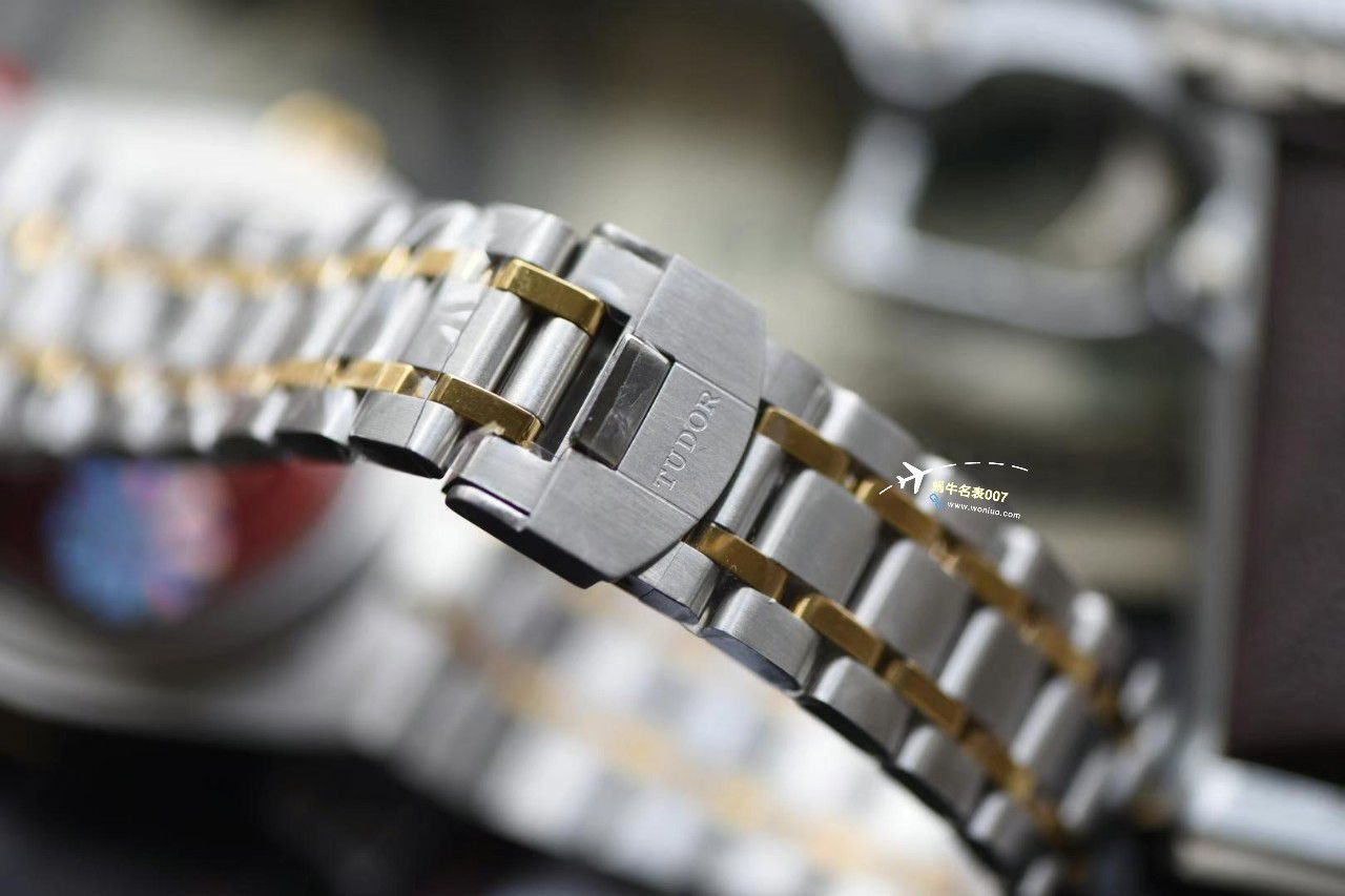 V7厂帝舵皇家系列M28603-0001一比一高精仿复刻腕表 / DT081