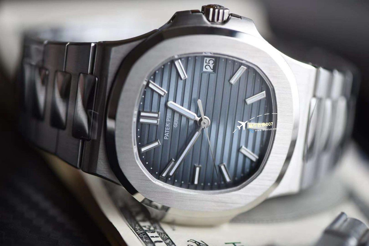 【视频评测】3K一体机百达翡丽绿面鹦鹉螺一比一高仿复刻5711/1A-014手表 / BD386