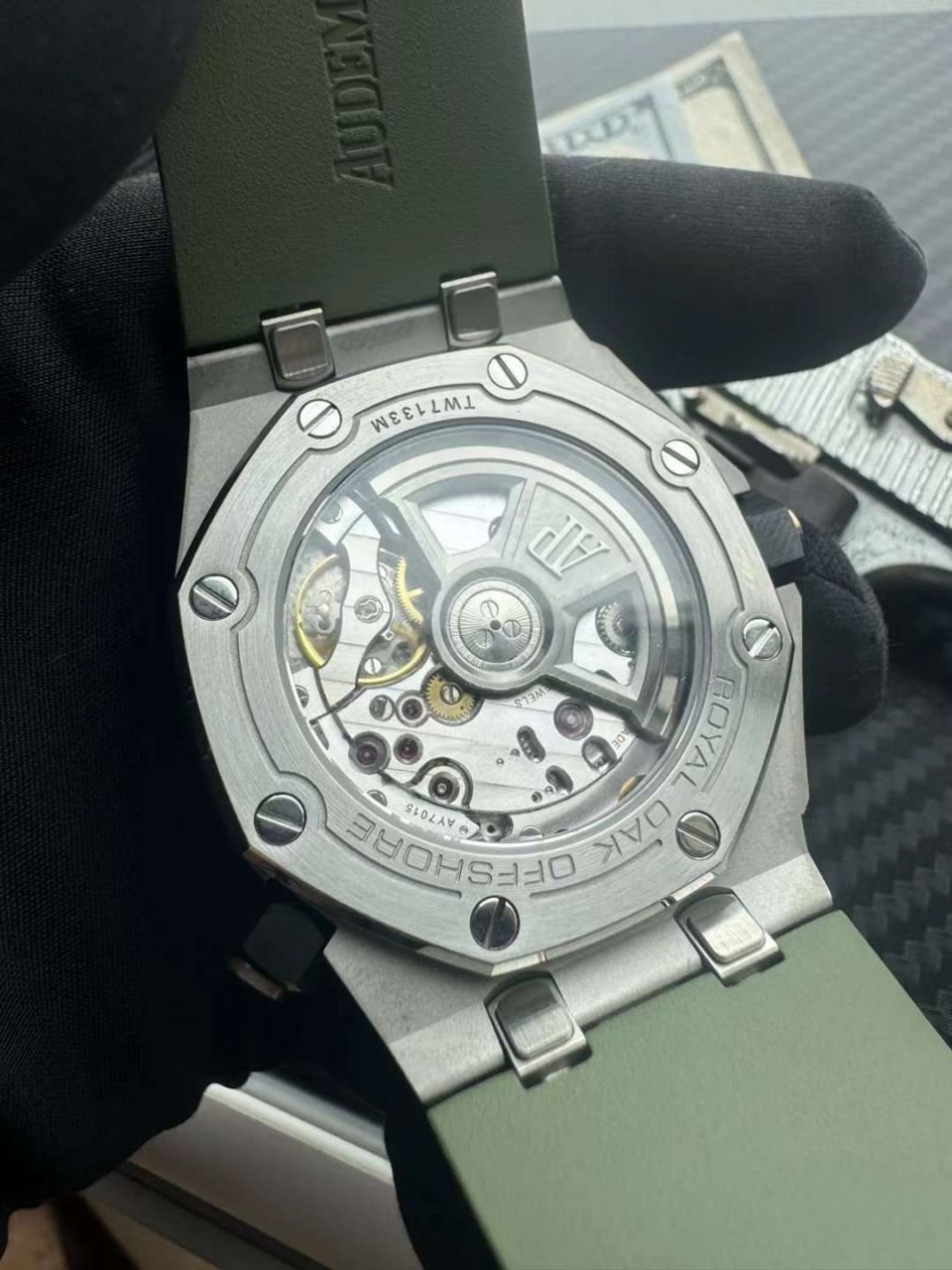 视频评测APS厂爱彼皇家橡树离岸型复刻高仿15720ST.OO.A052CA.01腕表(牛油果)，15720ST.OO.A009CA.01，15720ST.OO.A027CA.01，15720CN.OO.A002CA.01 