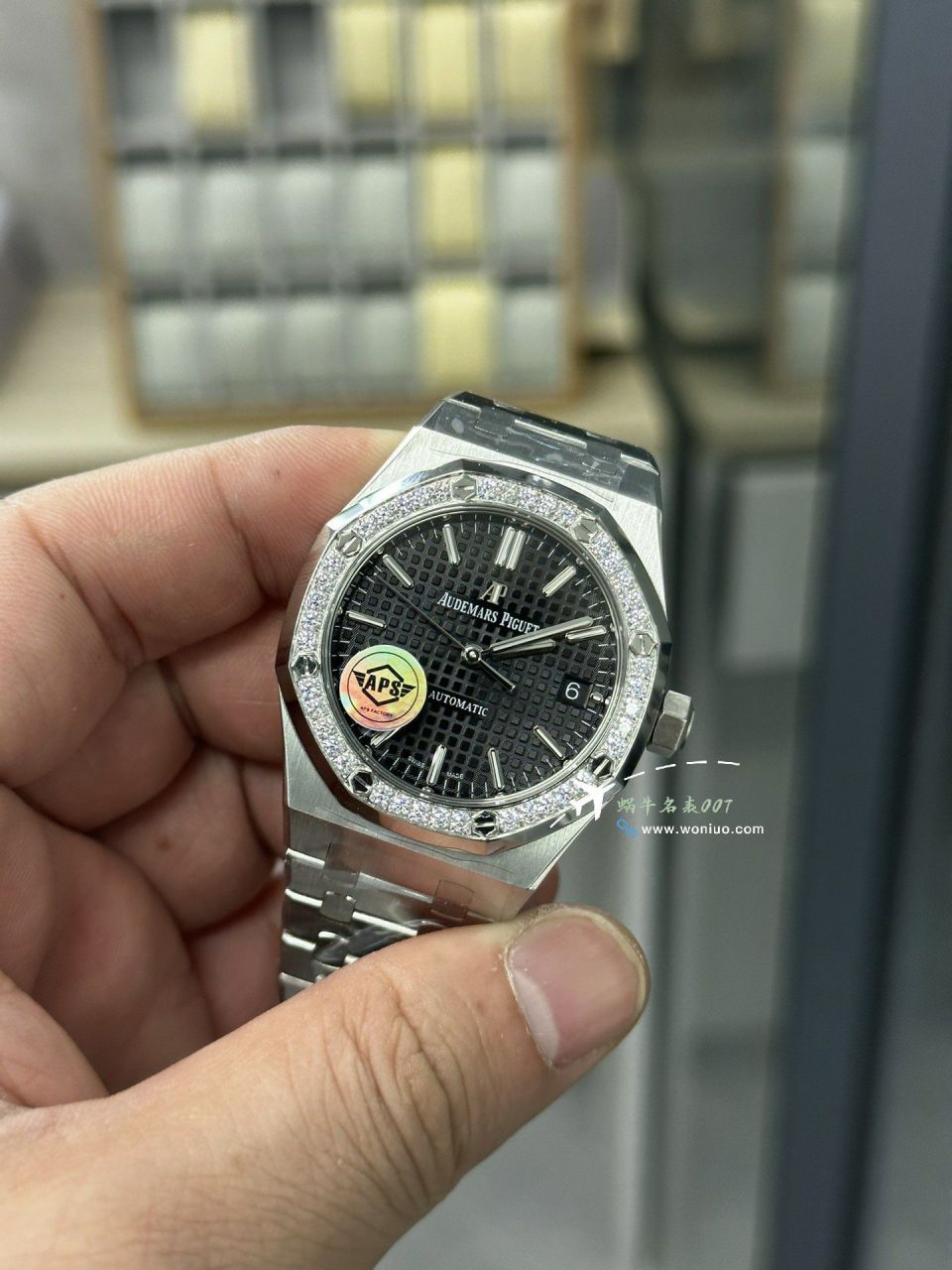 APS爱彼皇家橡树复刻高仿腕表15451ST.ZZ.1256ST.03，15451ST. ZZ.1256ST.01，15451ST.ZZ.D011CR.01，15451ST.ZZ.1256ST.02 / AP276