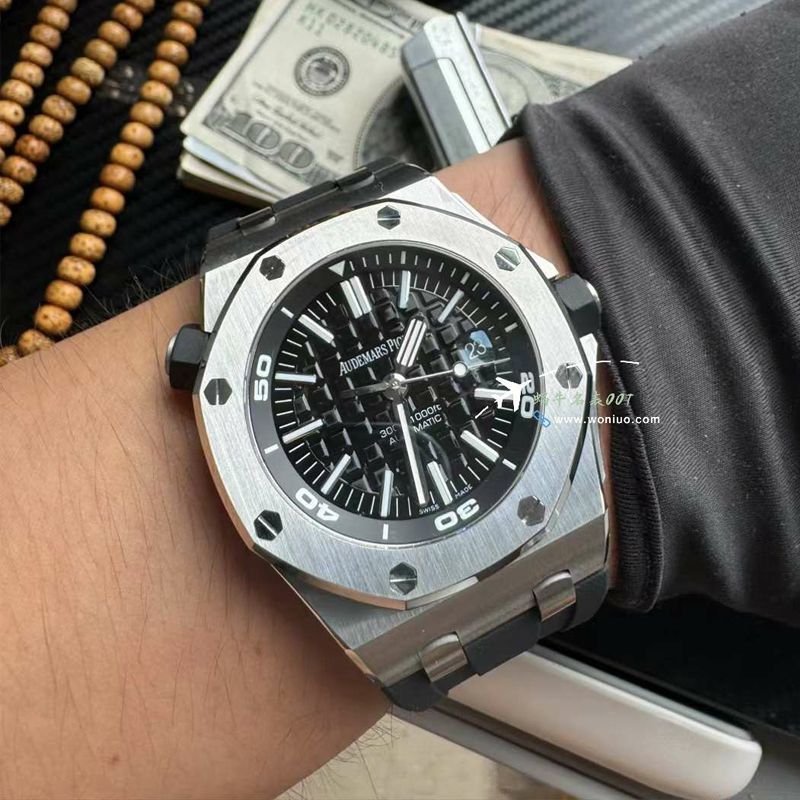 APS爱彼皇家橡树离岸型系列15703ST.OO.D002CA.01超A高仿复刻腕表