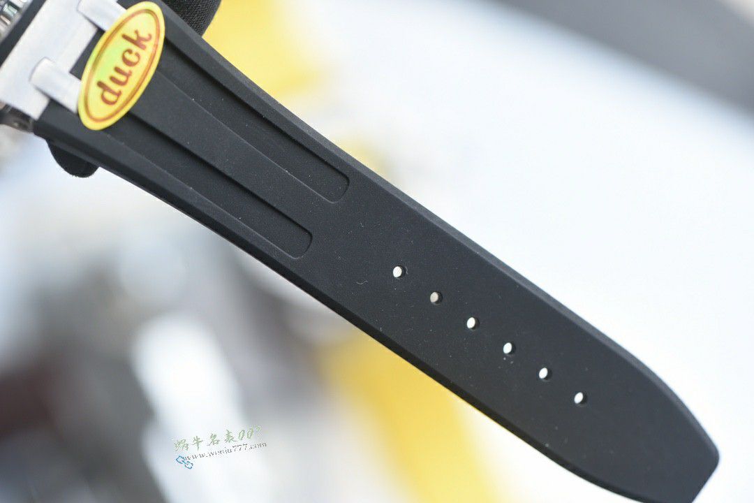 Duck爱彼皇家橡树离岸型最好高仿女表26231OR.ZZ.D003CA.01腕表 / AP302