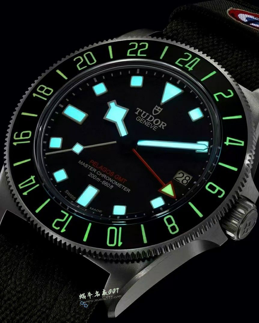 M+帝舵领潜型顶级复刻手表M25807KN-0001腕表 / DT087