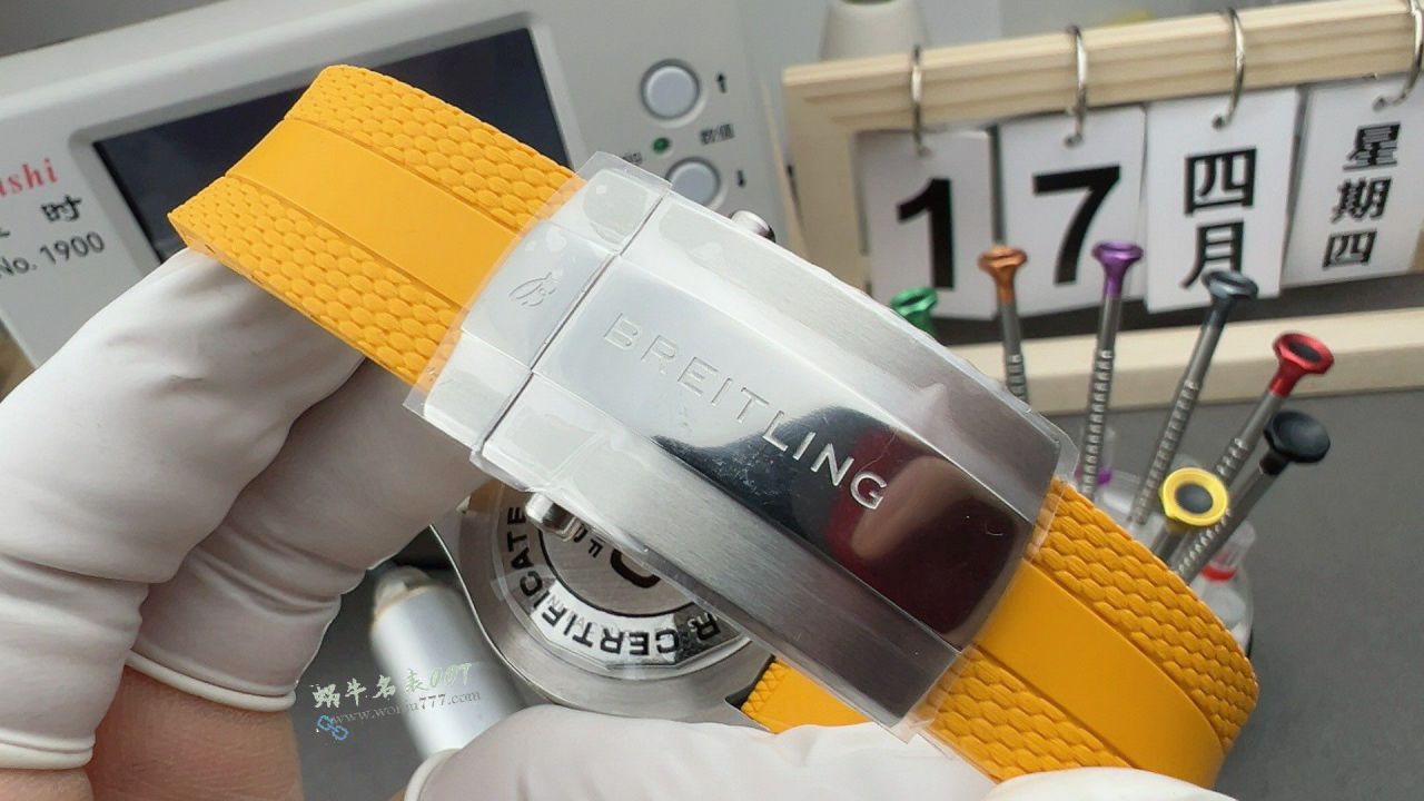 BLS百年灵彩虹超级海洋系列超A高仿手表网站A17375211B2S1腕表 / BL211