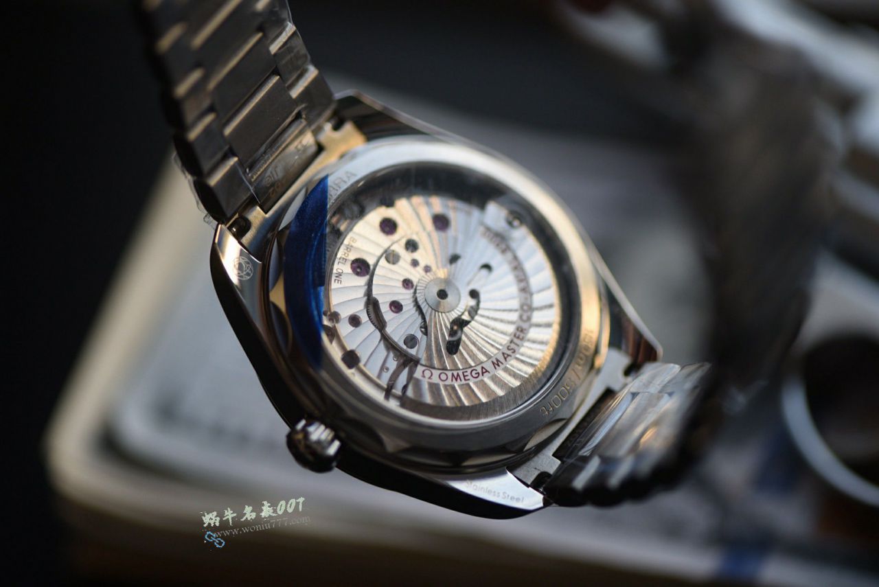 VS欧米茄渐变绿松石海马150顶级复刻220.10.41.21.03.006腕表 / VS826