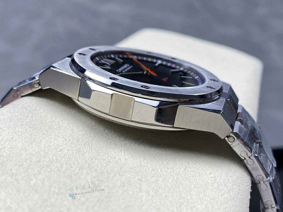 GH萧邦雪山傲翼集合 / XB092