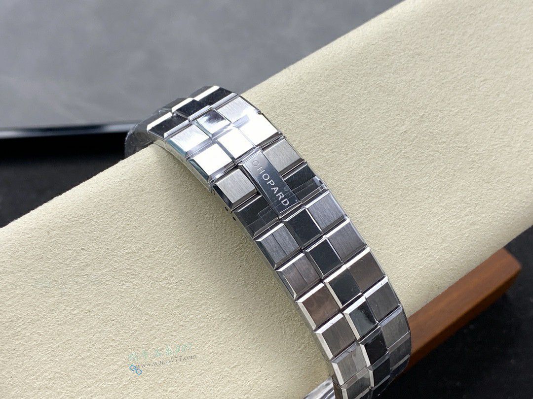 GH萧邦雪山傲翼集合 / XB092