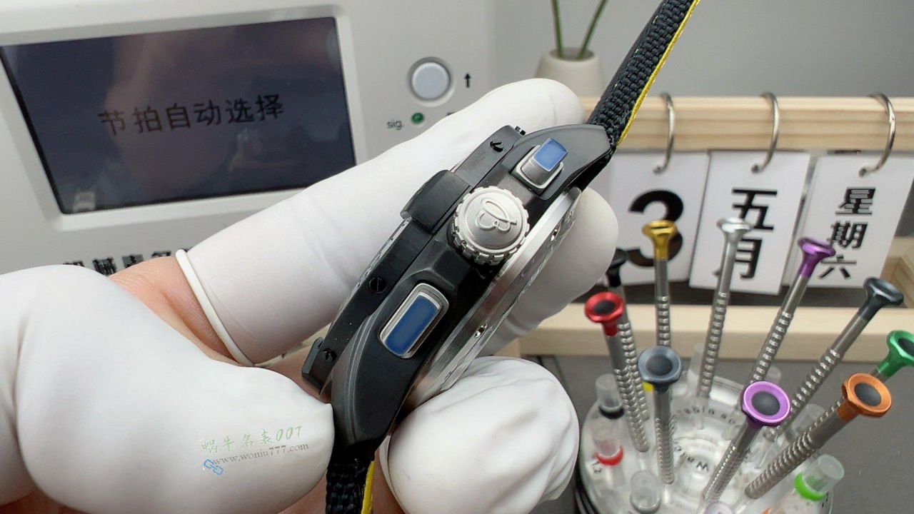 BLS 百年灵 复仇者新款强势来袭！ / BL215