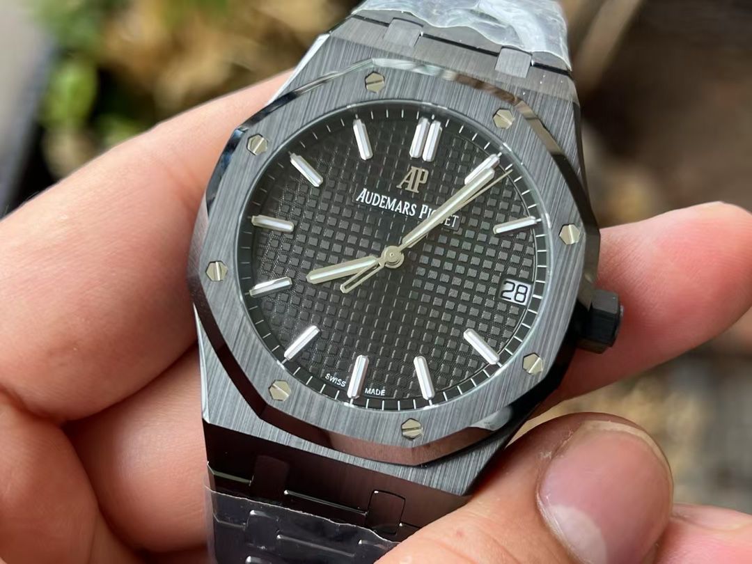 APS新品爱彼cal.4302一体机15500全陶瓷款式手表全新到货 / AP322