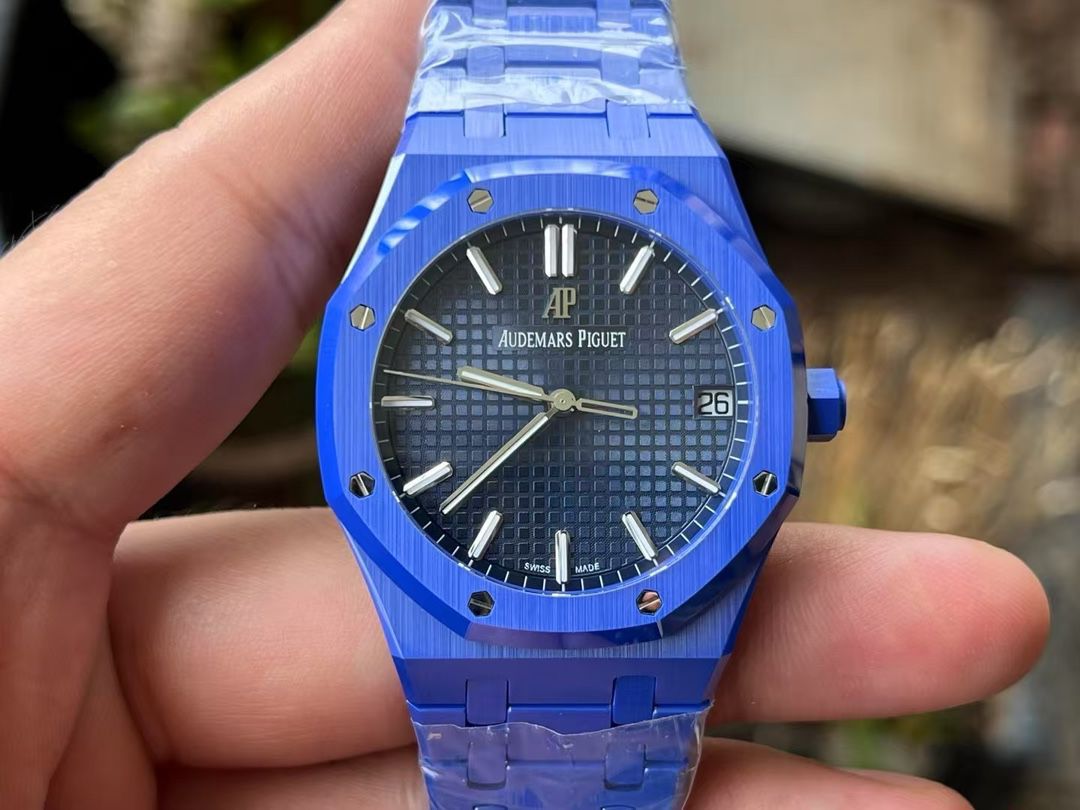 APS新品爱彼cal.4302一体机15500全陶瓷款式手表全新到货 / AP322