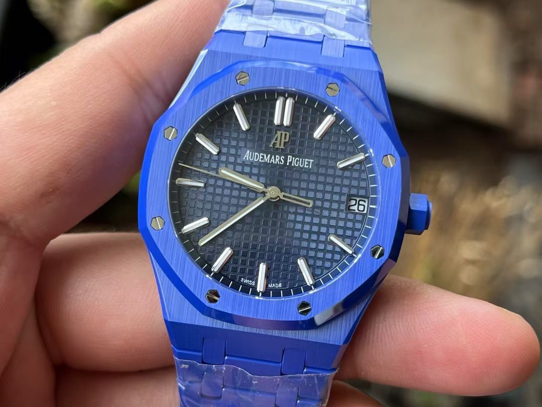 APS新品爱彼cal.4302一体机15500全陶瓷款式手表全新到货 / AP322