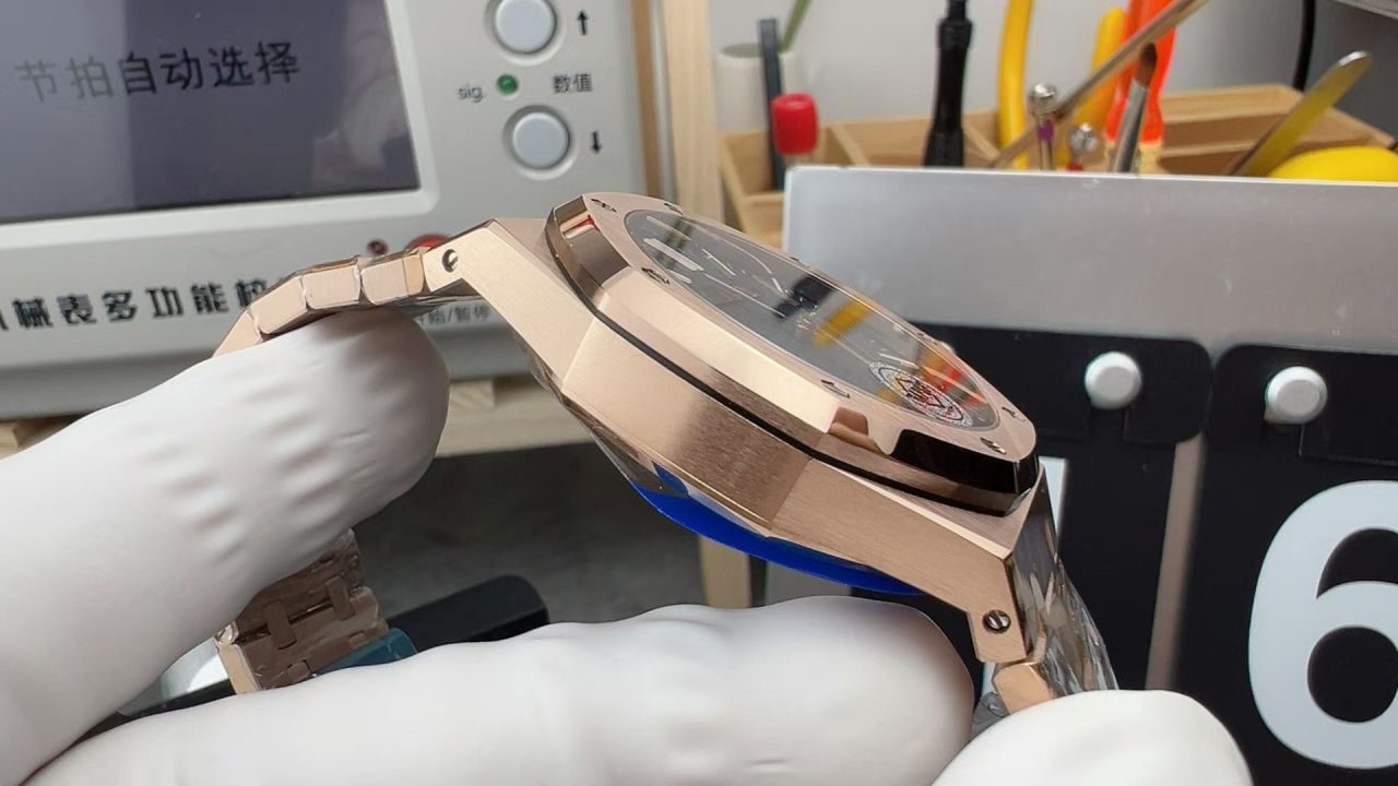 APS厂爱彼皇家橡树系列15510OR.OO.1320OR.03腕表 / AP327