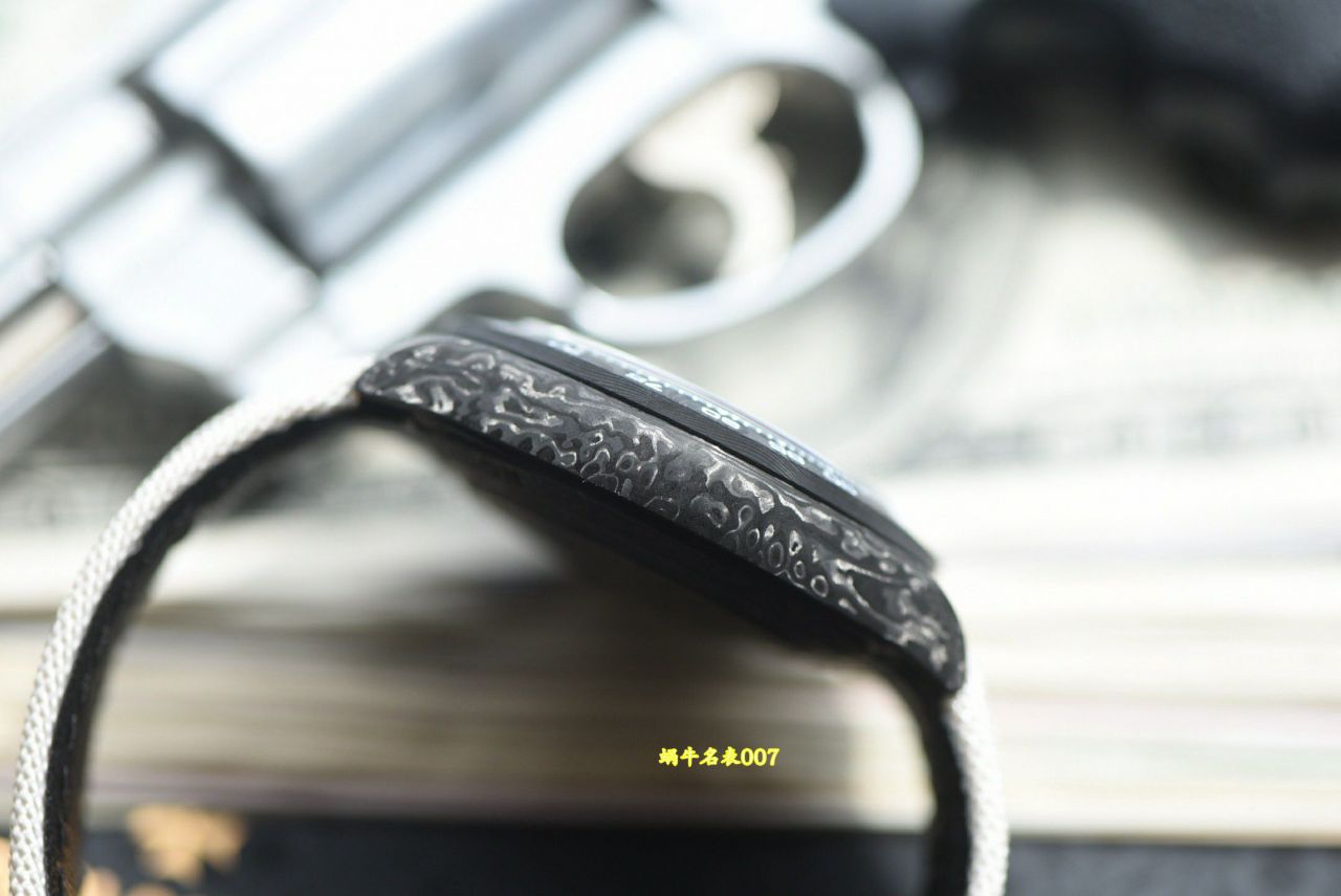 N厂行业最高版本Diw定制版ROLEX劳力士迪通拿全碳纤维壳腕表 / R991