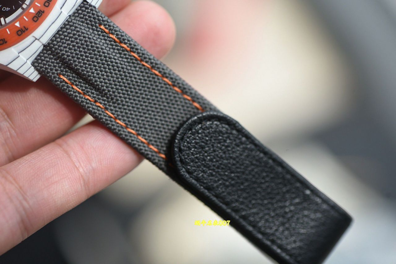 N厂行业最高版本Diw定制版ROLEX劳力士迪通拿全碳纤维壳腕表 / R989