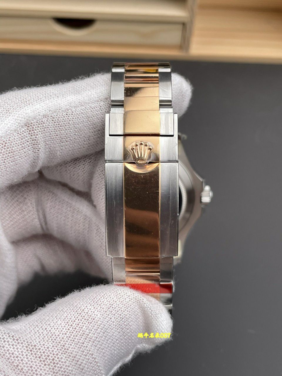 VS厂间玫金游艇巧克力盘劳力士游艇名仕型系列m126621-0001腕表 / R1021