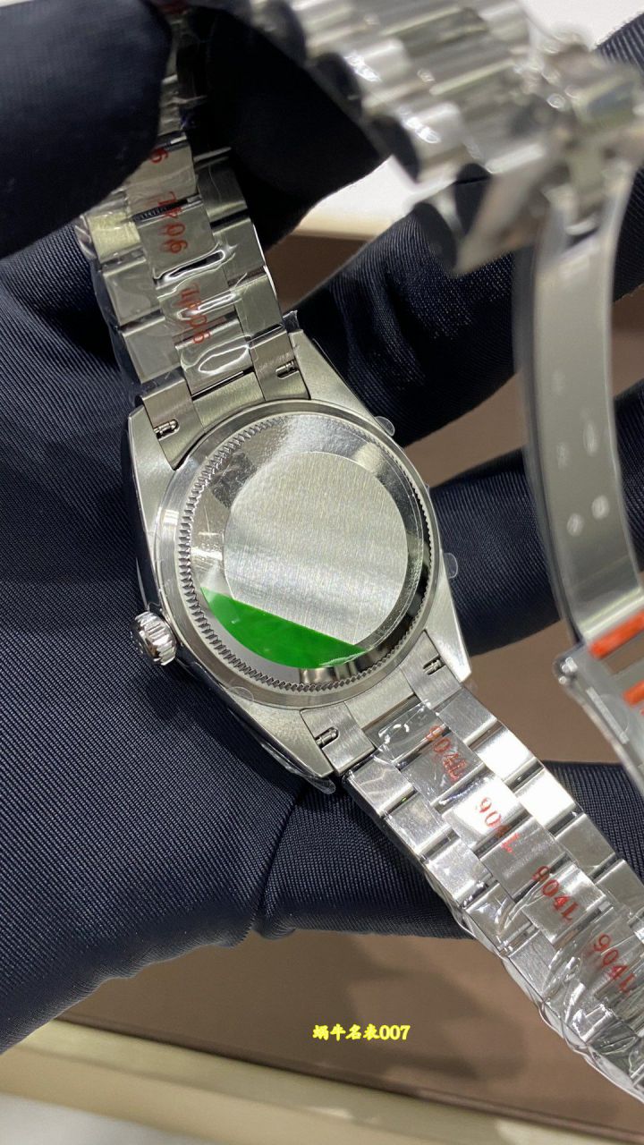 A+31mm蛇年限定渐变红劳力士日志女表278289RBR-0028，278278-0049，M278288RBR-0041 / R1027