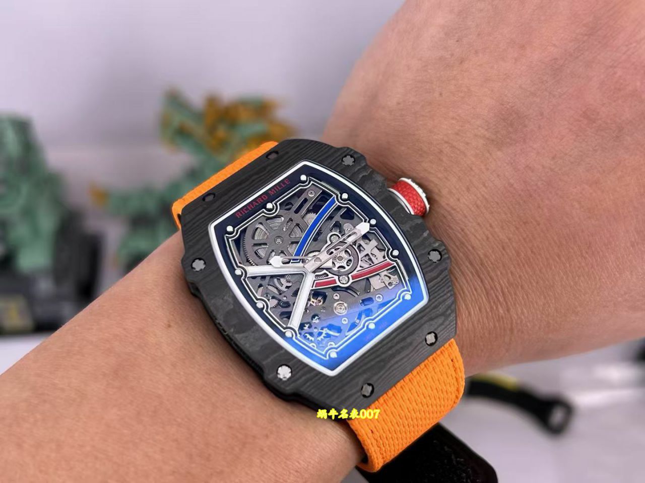 视频评测高端定制RICHARD MILLE 理查德米勒RM67-02 超级版～  紫色 最薄最轻最强卡塔尔 / RM67KATAER