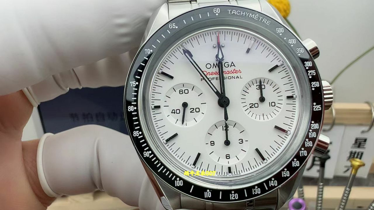 OM欧米茄超霸系列复刻310.30.42.50.04.001腕表 / VS838