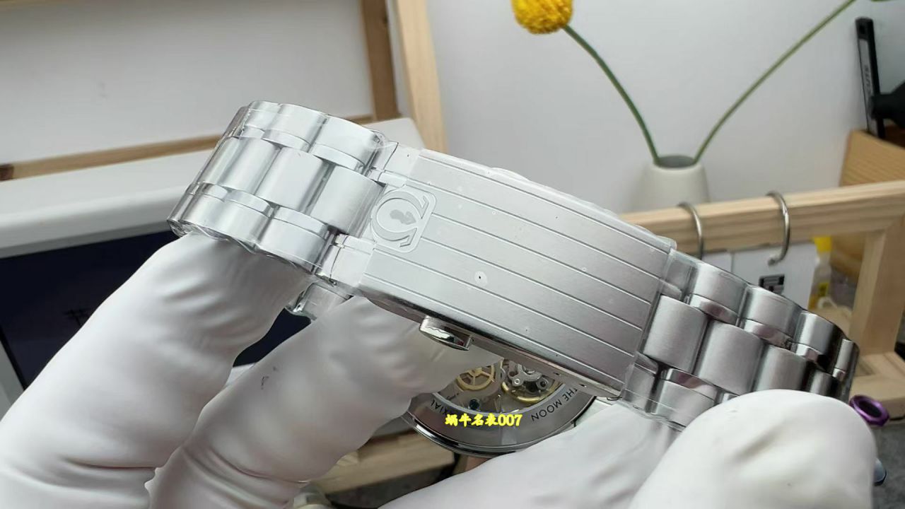 OM欧米茄超霸系列复刻310.30.42.50.04.001腕表 / VS838