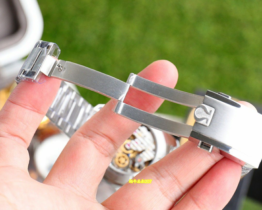 OM欧米茄超霸专业月球表 310.30.42.50.01.002腕表 / VS839