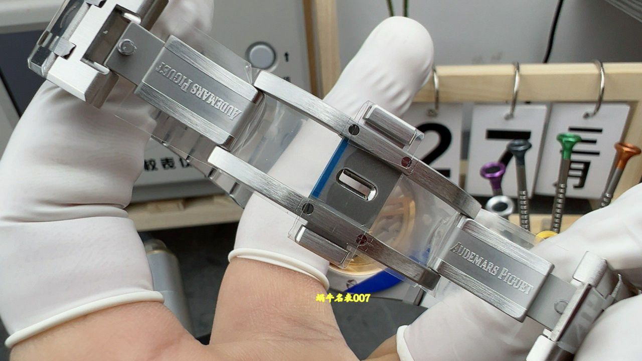 APS厂终极版爱彼皇家橡树白面15500ST.OO.1220ST.04腕表 / AP377