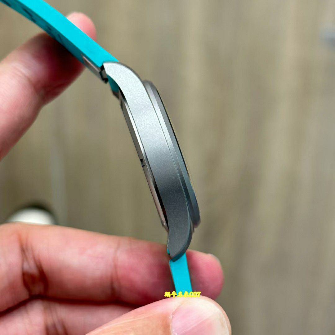 M+厂万国顶级复刻手表飞行员系列IW328210(梅赛德斯-AMG马石油F1™车队特别版) / IW670