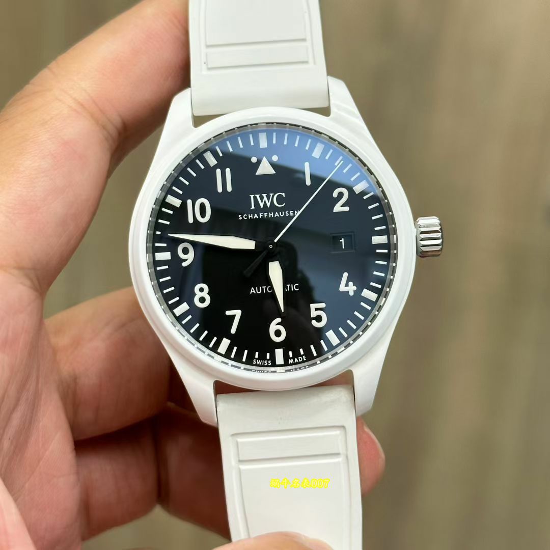 M+厂IWC万国表飞行员太浩湖IW328104腕表 / IW671