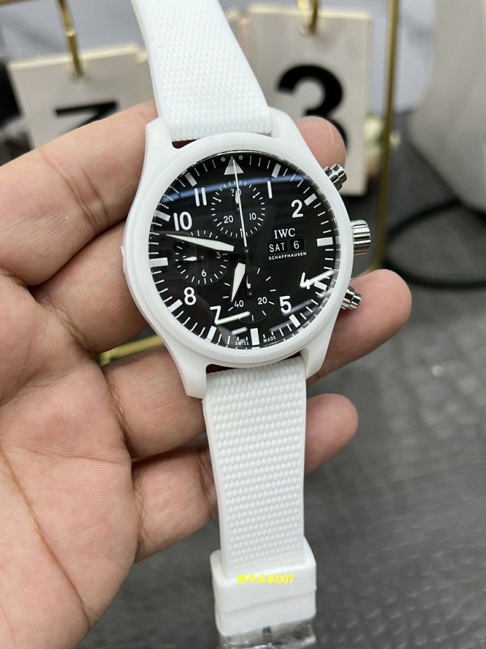 TPS万国IWC飞行员系列IW389105腕表(“太浩湖”特别版) / IW672