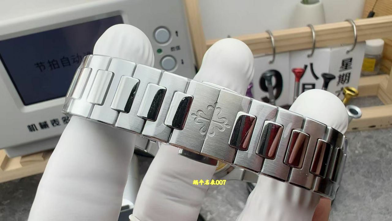 3K百达翡丽运动优雅鹦鹉螺女表7118/1200A-011腕表 / BD532