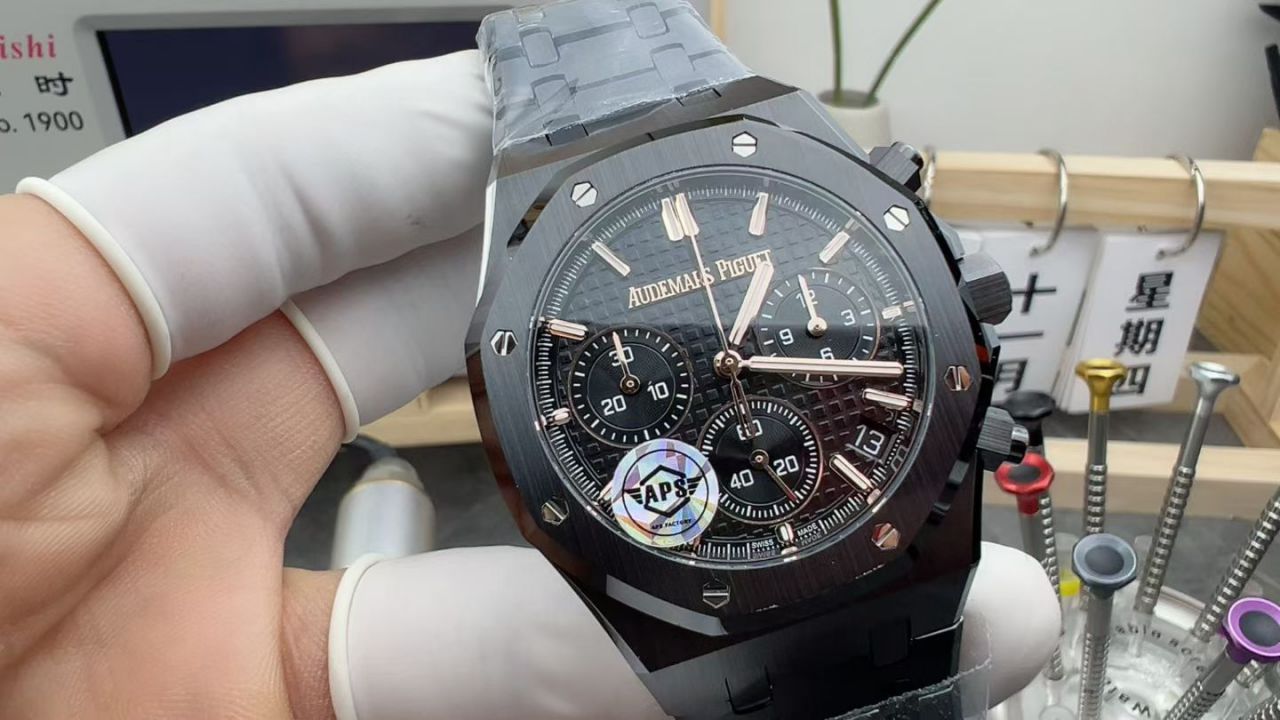 APS爱彼皇家橡树系列26240CE.OO.1225CE.02腕表