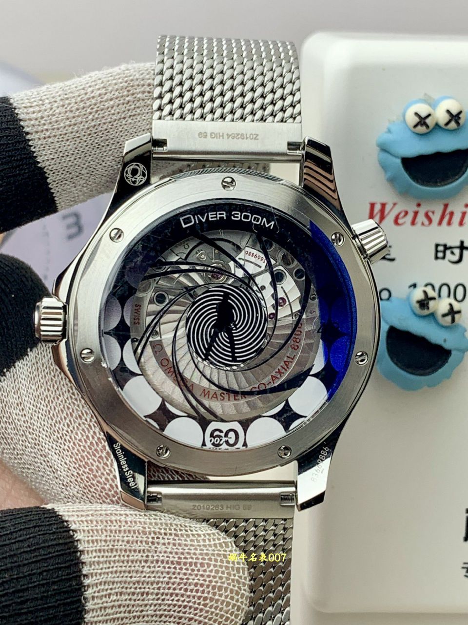 VS欧米茄海马系列210.30.42.20.03.002腕表(詹姆斯·邦德六十周年纪念) /  