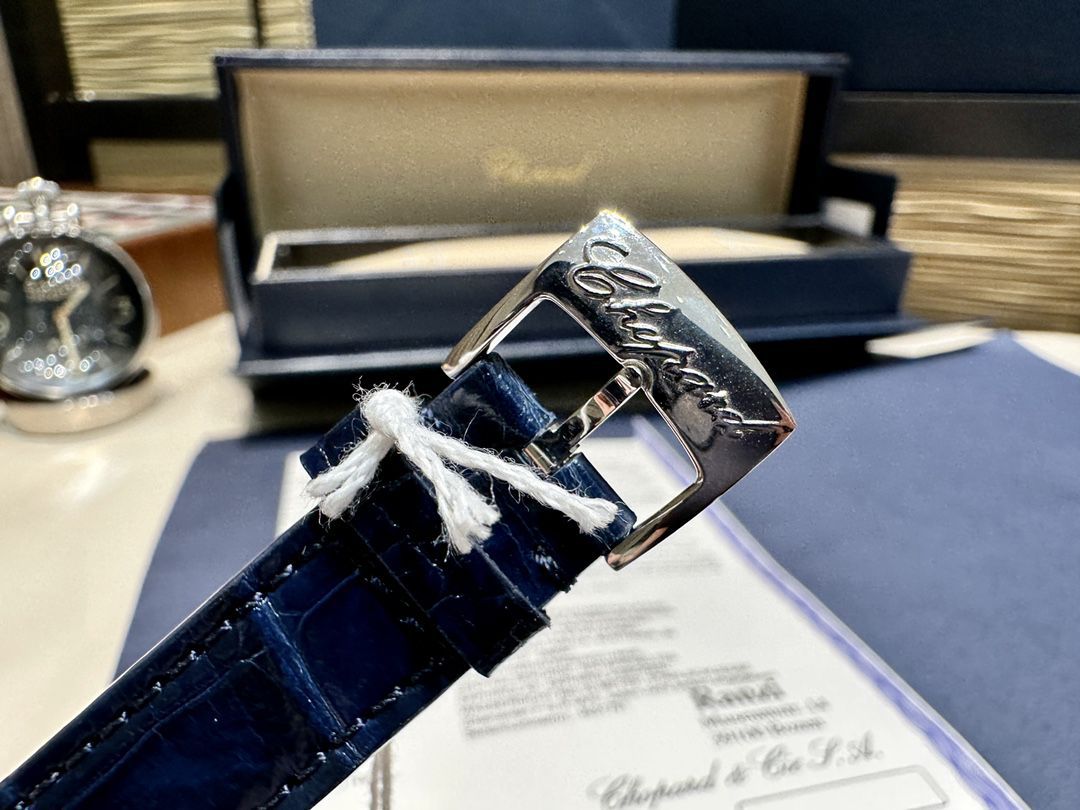 萧邦HAPPY DIAMONDS系列278509-3049腕表 /  